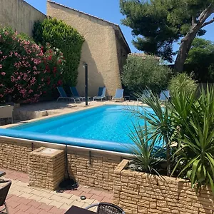 Hotel La Bastide D'entraigues Entraigues-sur-la-Sorgue
