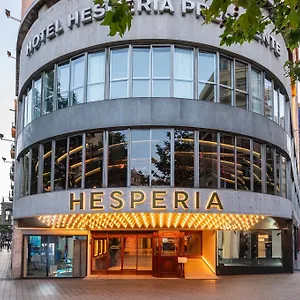 Hesperia Presidente 4* ברצלונה