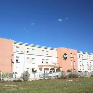 Hotel Marseille Aeroport Saint-Victoret